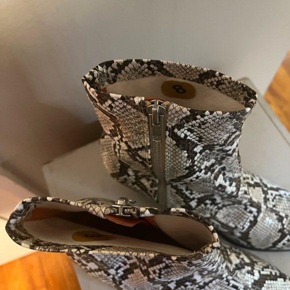 French connection boots - Picture 2 of 6